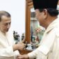 Prabowo Subianto dan KH Habib Muhammad Lutfi bin Yahya. (Dok. Angga Raka Prabowo)