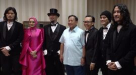 Ketua Umum Partai Gerindra Prabowo Subianto menghadiri acara konser orkestra Dewa 19 bertajuk “A Night At The Orchestra