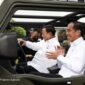 Menteri Pertahanan Prabowo Subianto mendampingi Presiden RI Joko Widodo. (Dok. Kemhan.go.id)

