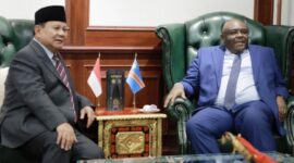 Prabowo Subianto dan Menteri Pertahanan merangkap Wakil Perdana Menteri Republik Demokratik Kongo, Jean-Pierre Bemba Gombo. (Foto Dok. Tim Media Prabowo)
