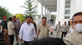 Kunjungan Menhan Prabowo Subianto bertujuan untuk menjalin keakraban dan persaudaraan melalui interaksi yang akrab. (Foto Dok. Tim Media Prabowo)