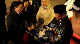 Presiden RI Prabowo Subianto sudah tiba di Beijing Capital International Airport dalam kunjungan pertamanya ke Tiongkok. (Dok. Tim Media Prabowo)