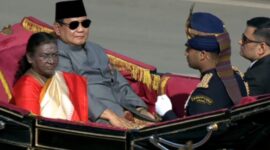 Presiden Prabowo Subianto menghadiri parade perayaan Hari Republik India ke-76 di Kartavya Path, New Delhi, pada Minggu (26/1/2025). (Dok. Tim Komunikasi Prabowo Subianto)